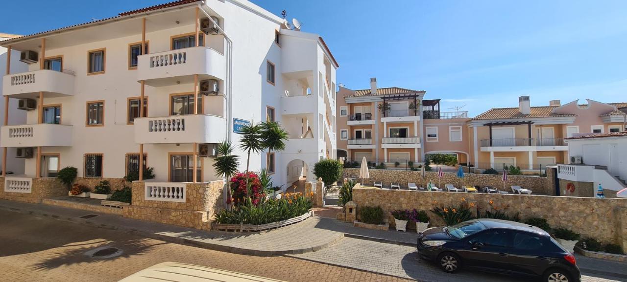 Apartamentos Cabrita Olhos de Agua  Zewnętrze zdjęcie