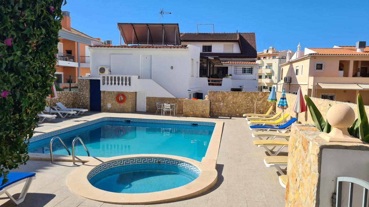 Apartamentos Cabrita Olhos de Agua  Zewnętrze zdjęcie