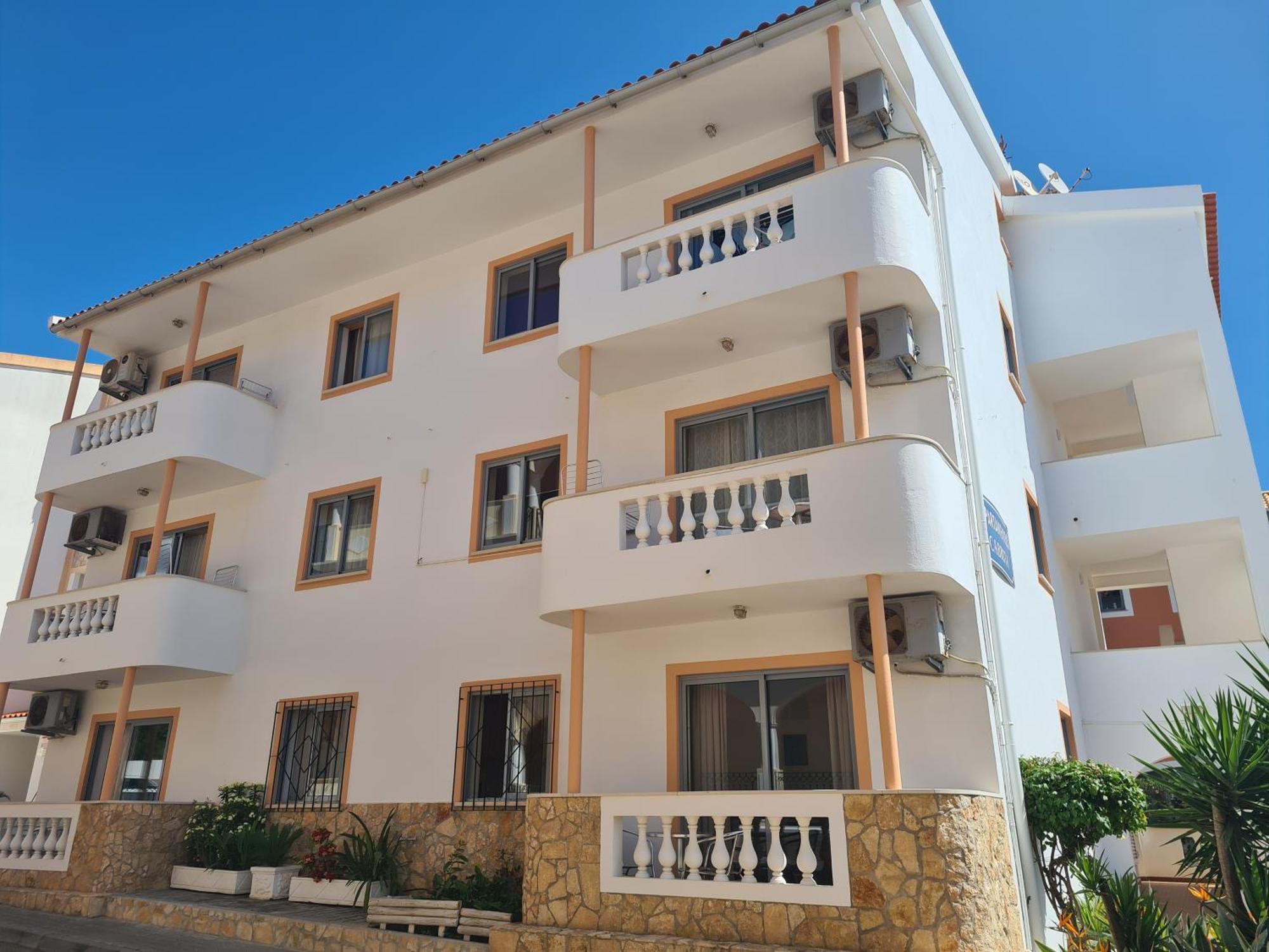 Apartamentos Cabrita Olhos de Agua  Zewnętrze zdjęcie