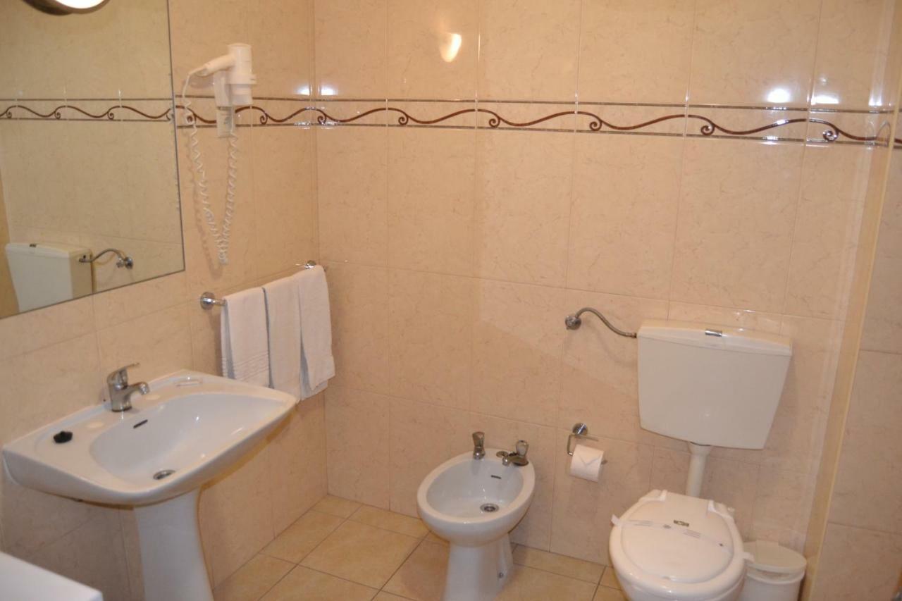 Apartamentos Cabrita Olhos de Agua  Zewnętrze zdjęcie