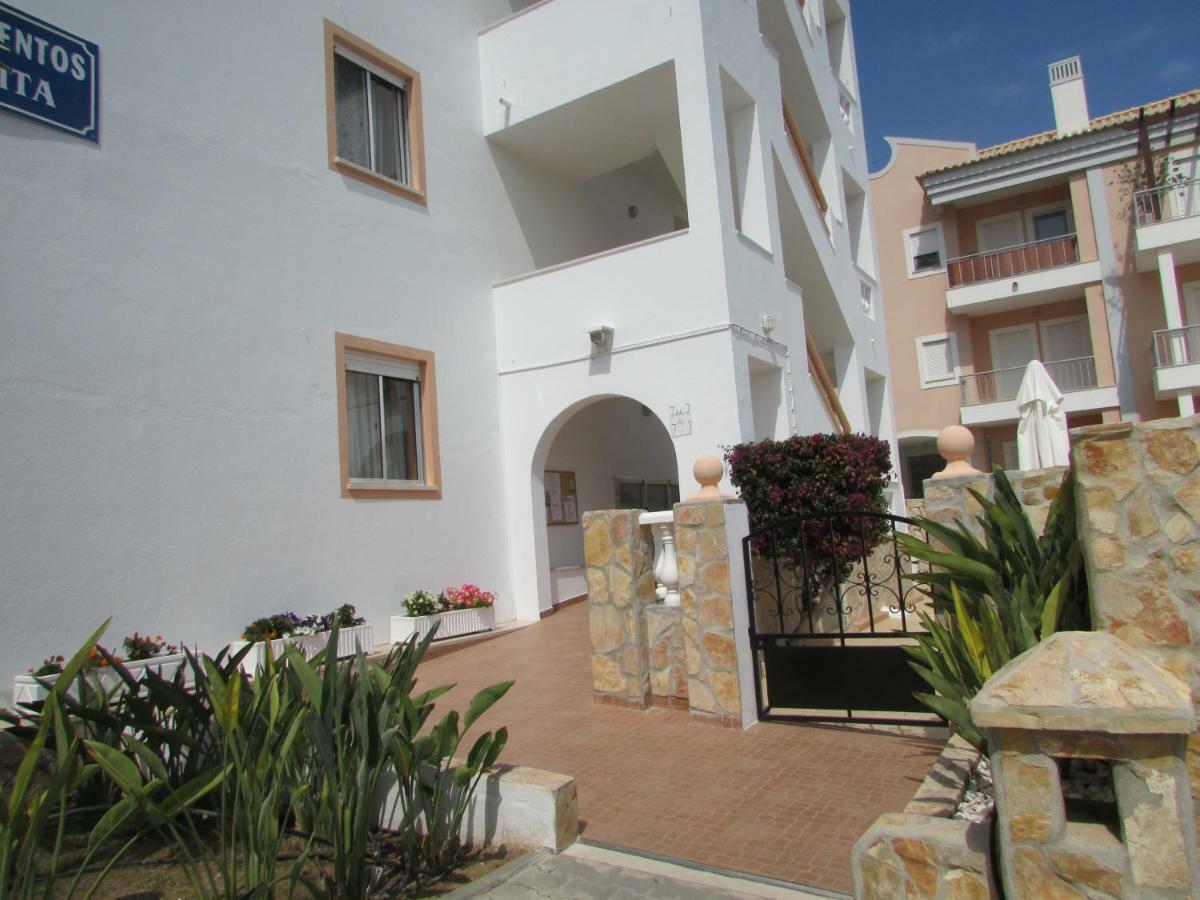 Apartamentos Cabrita Olhos de Agua  Zewnętrze zdjęcie