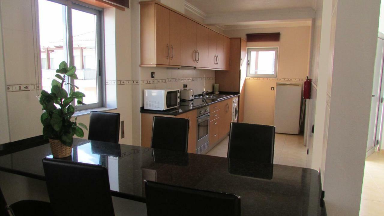 Apartamentos Cabrita Olhos de Agua  Zewnętrze zdjęcie